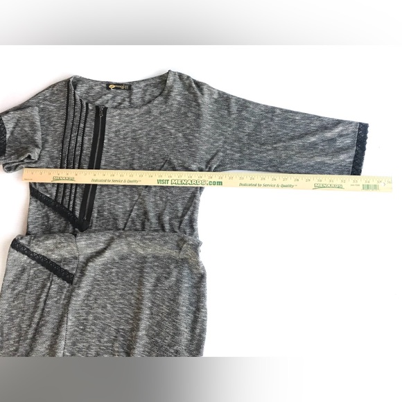 Preloved Dress size UK14 EU42 US 10 grey with black stretchy fabric - Picture 5 of 11